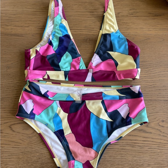 Color Block Swimsuit - Picture 1 of 1